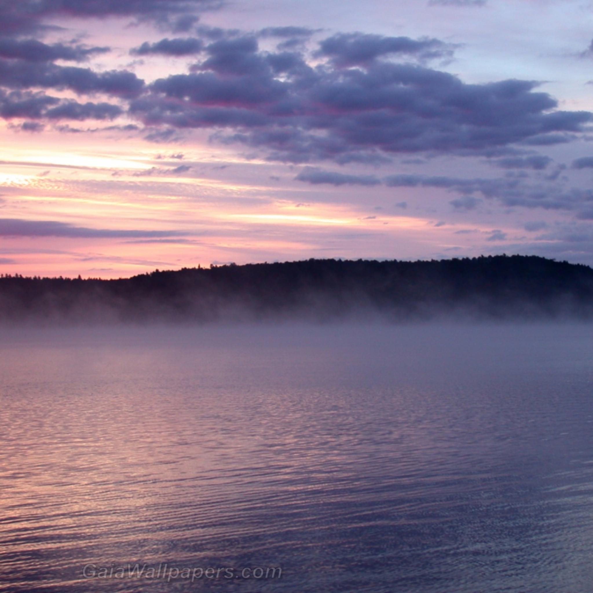 Lac Gagnon dans le brouillard du matin - Fonds d'écran gratuits