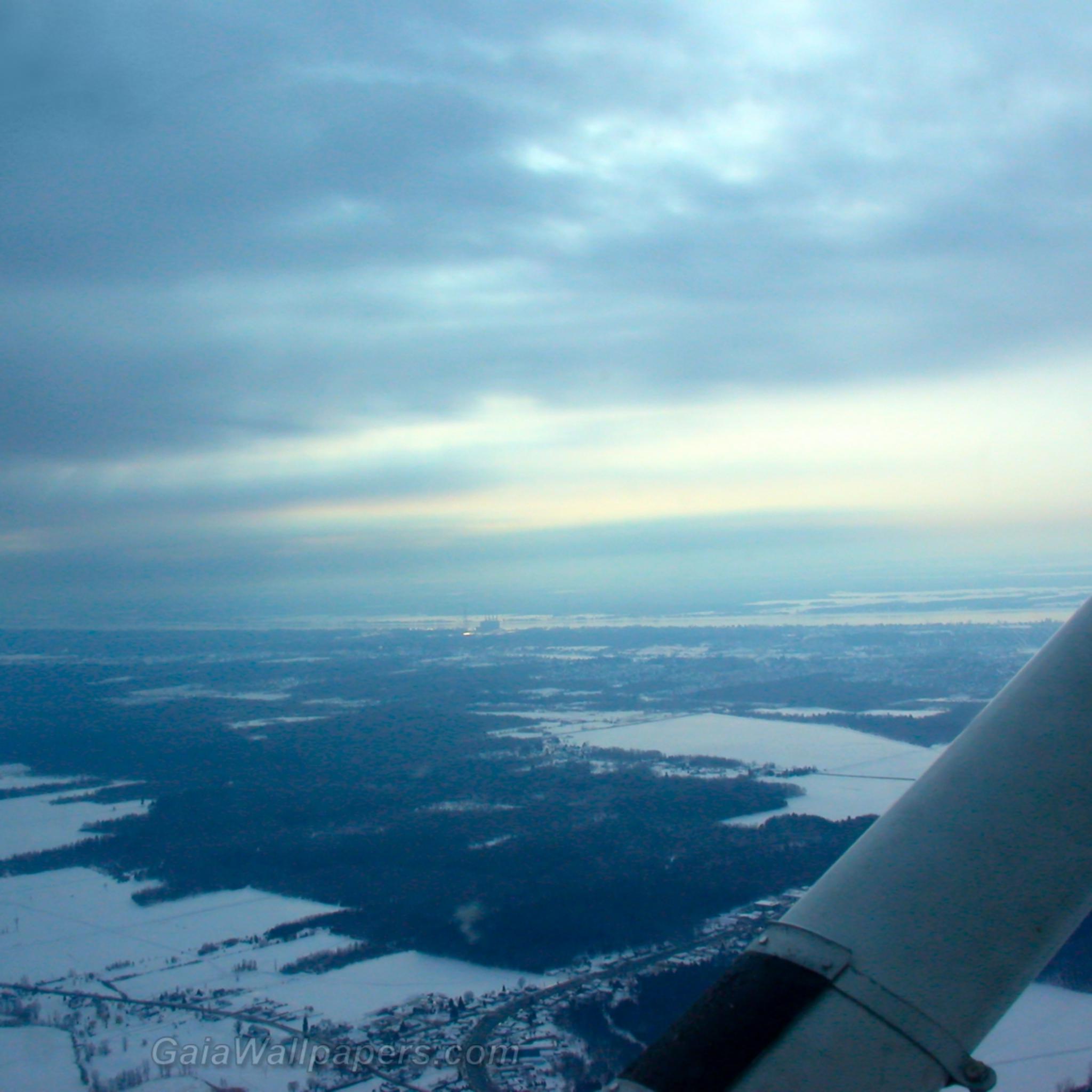 Sorel-Tracy seen in the horizon from a Cessna during the winter - Free desktop wallpapers