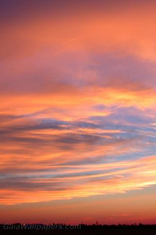 Ciel nuageux s'estompant doucement dans le coucher du soleil - Fonds d'écran gratuits