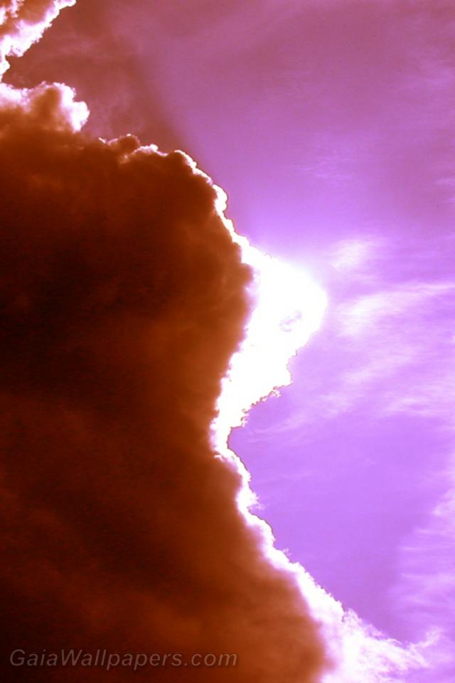 Sun trying to get out of the clouds - Free desktop wallpapers