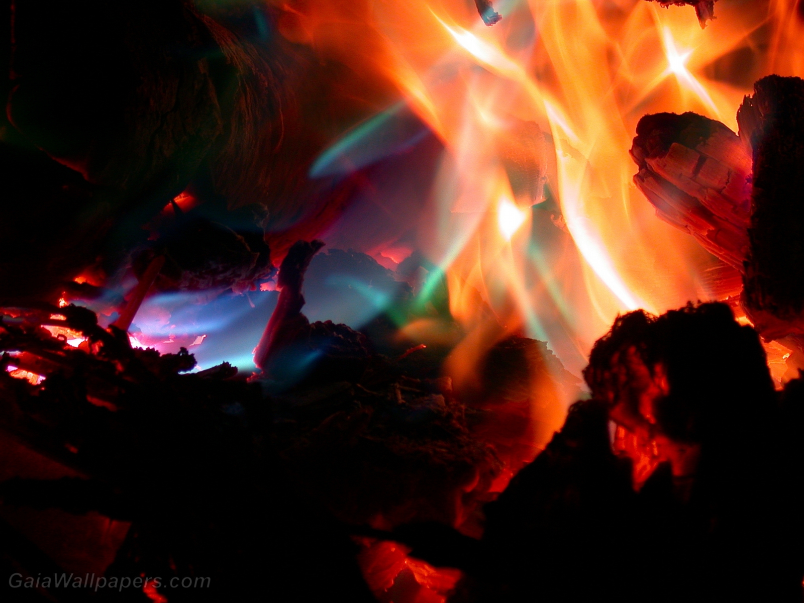 Fire blue, green, yellow, orange and red - Free desktop wallpapers