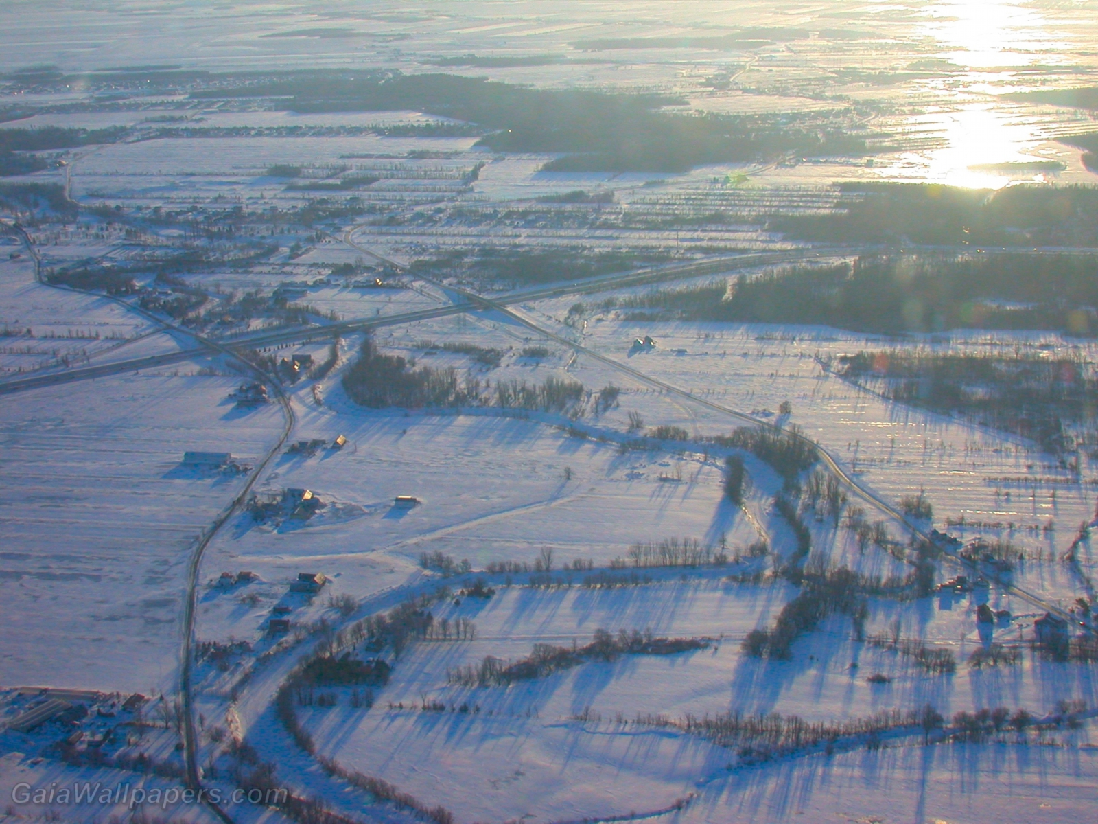 Terres agricoles couvertes de neige vues des airs - Fonds d'écran gratuits