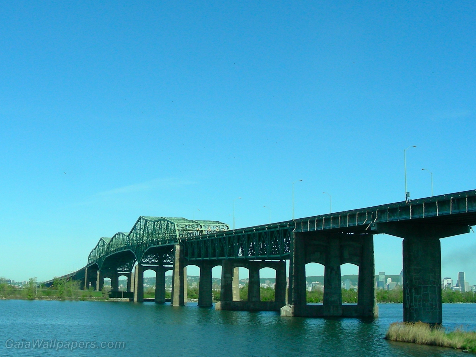 Champlain Bridge - Free desktop wallpapers