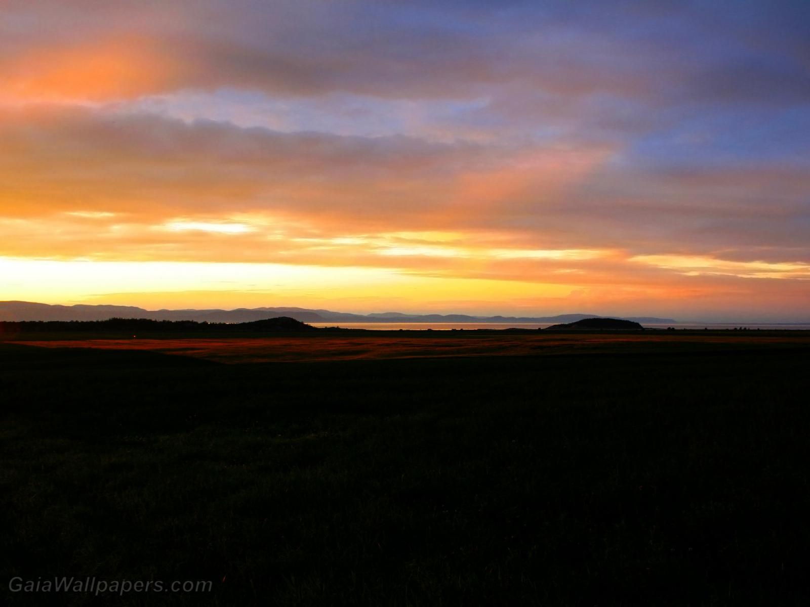 Late sunset over the countryside of Kamouraska - Free desktop wallpapers
