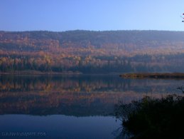 Mirror Lake in autumn desktop wallpapers